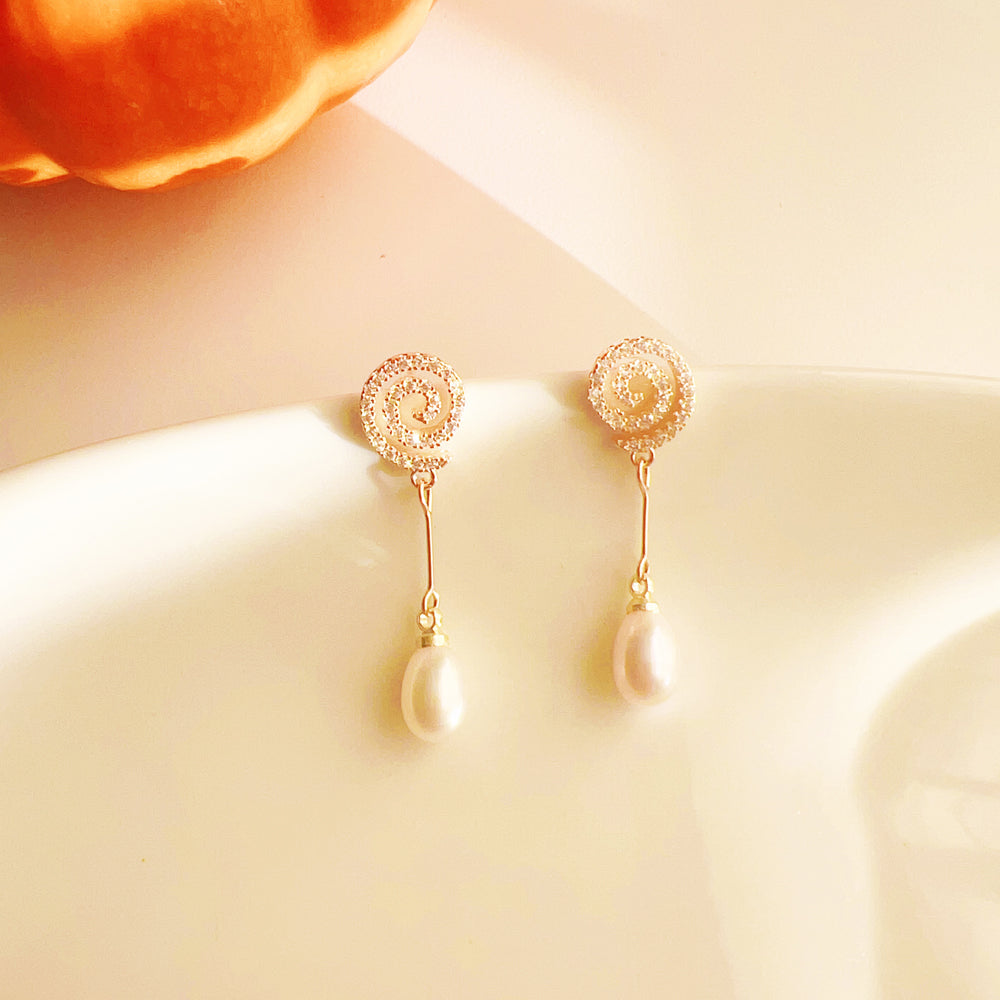 Sterling Silver AAA Freshwater Pearl Drop Earrings (Lollipops)